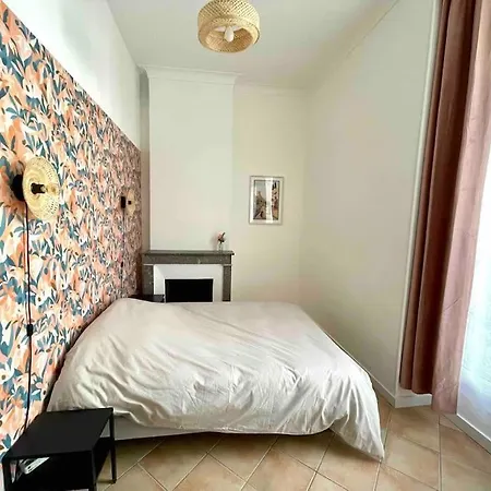 Le Daudet - A 2 Pas Des Arenes Apartment